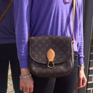 💎✨BEAUTIFUL✨💎Authentic Louis Vuitton Monogram Saint Cloud GM Crossbody